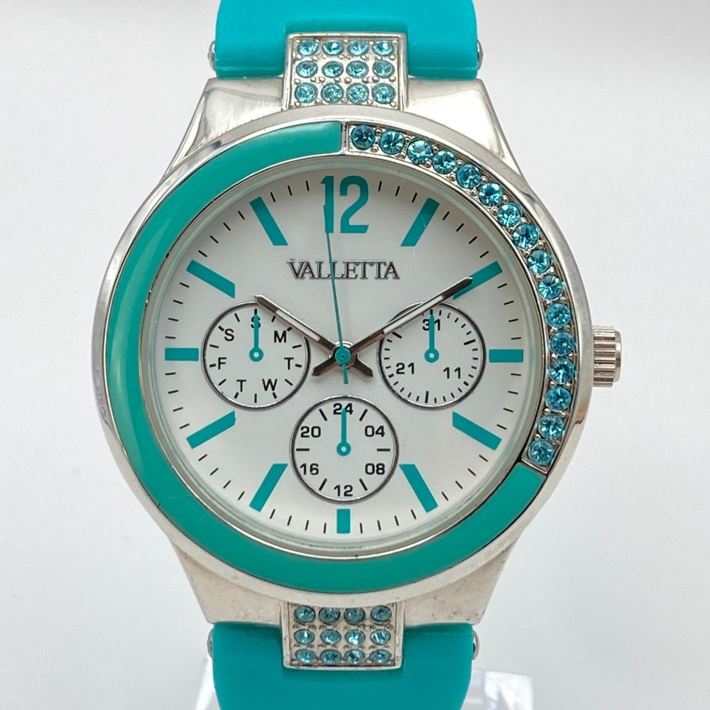 Valletta Women's Watch 40mm Silver Tone Aqua Blue Crystals New Battery 9"